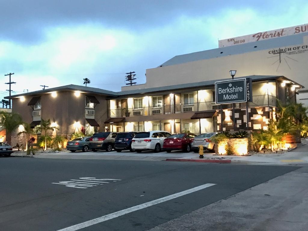 Berkshire Motor Hotel Сан Диего Екстериор снимка