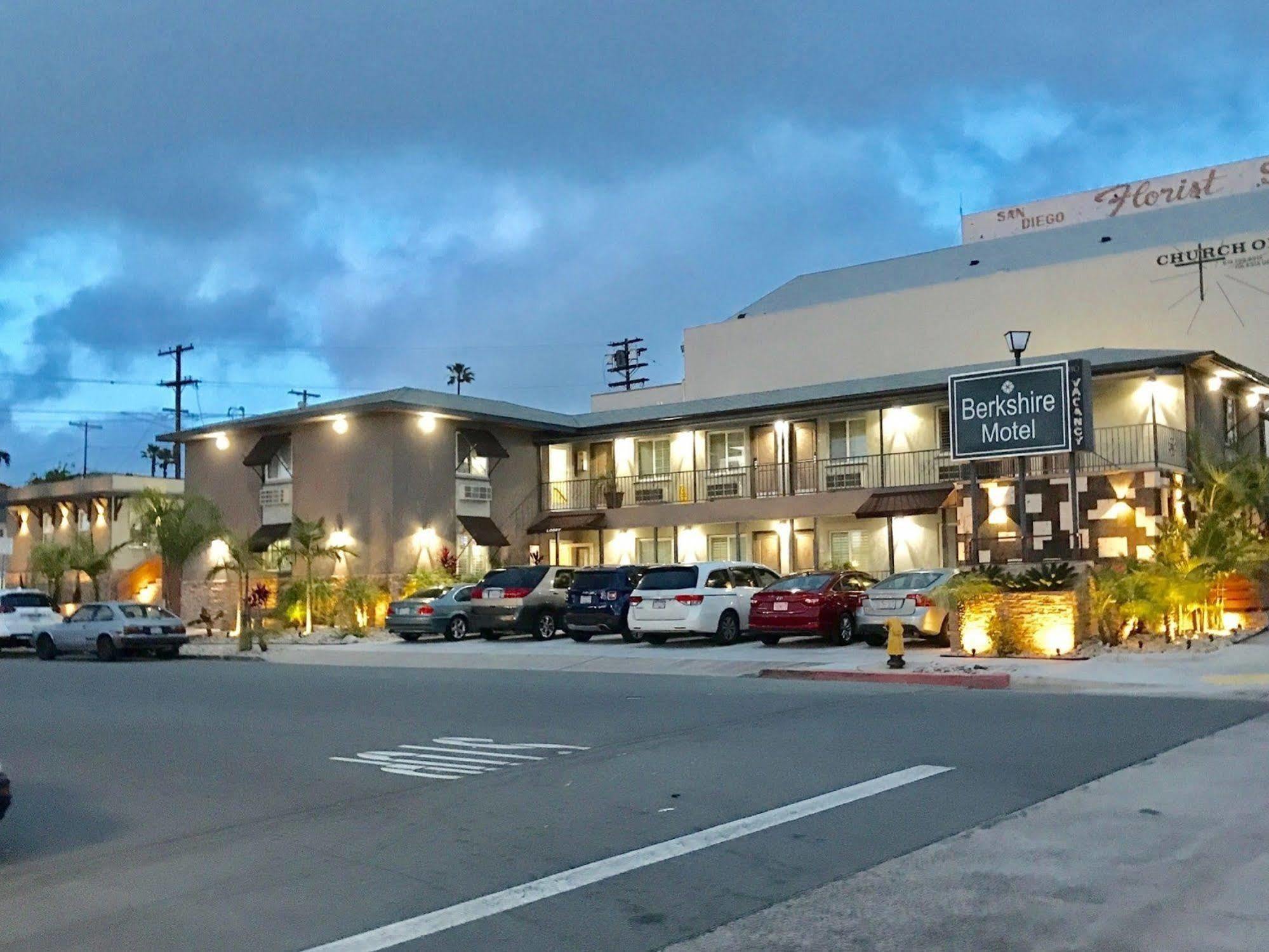 Berkshire Motor Hotel Сан Диего Екстериор снимка